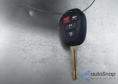 2014 Toyota Corolla Le z USA, uszkodzony, nr VIN 2T1BURHE1EC156675